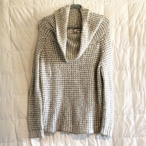 VGUC BB Dakota Cowl Neck Sweater.